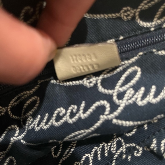 Gucci Crossbody/messenger bag as-is see photo - Picture 7 of 9